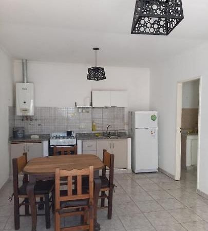 Apartamento Para 2 Personas En Concepcion Del Uruguay, Entre Rios.アパートメント エクステリア 写真
